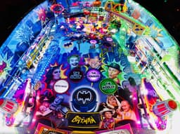 Batman '66 Premium thumbnail 7